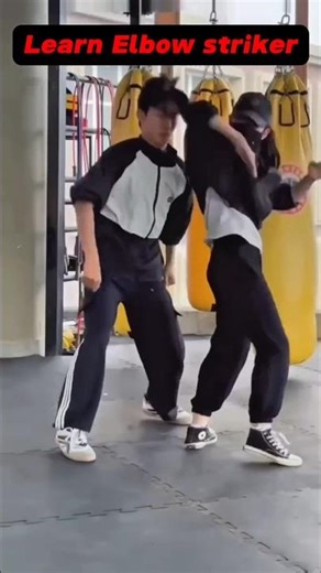 Learn Selfdefence Elbow Strike Tutorial 🔥💯