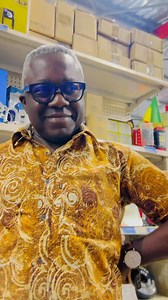 Hier, j’étais avec ma famille au Supermart Mali , situé à Bacodjicoroni ACI ( Bamako - Mali ) J’y ai rencontré Claude, un grand-papa très sympathique, qui m’a demandé de chanter pour leur anniversaire de mariage. Ce fut une belle surprise et un moment inoubliable ❤️ Si vous êtes à la recherche de produits de qualité, je vous recommande vivement ce Supermart Mali Moi-même, j’y suis un client fidèle et toujours satisfait. N’hésitez pas à leur rendre visite ou à les contacter au 82 35 35 35 pour pl