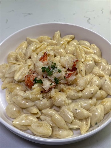 Creamy Lobster Alfredo Recipe for Impressive Dinners