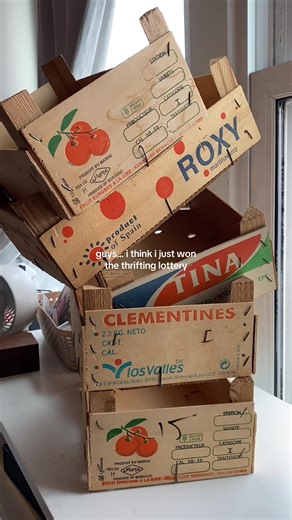 Finding Amazing Thrifted Art Market Supplies