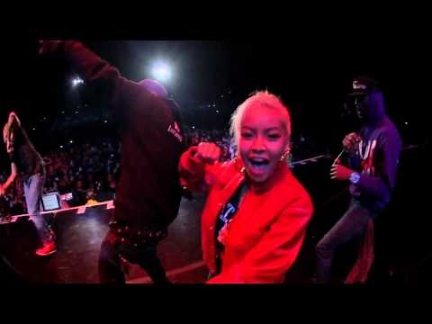 Chris Brown ft Tyga - Holla at me (LIVE SHOW) [HD 720P]