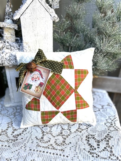 CHRISTMAS VINTAGE QUILT Pillow - Ohio Star Block - Winter Toss Pillow - 8.5" Holiday Accent Pillow - Etsy