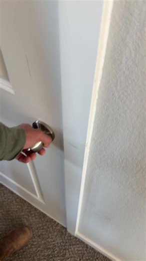 Housemate Drama: Trash Trouble and Thermostat Tensions