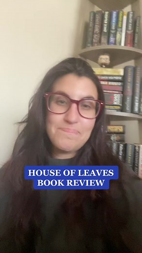 Exploring the Terrifying World of House of Leaves - Book Review