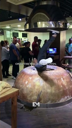 this is one of the most dangerous breadmaking techniques in the world#shorts#breadmaking#motivation