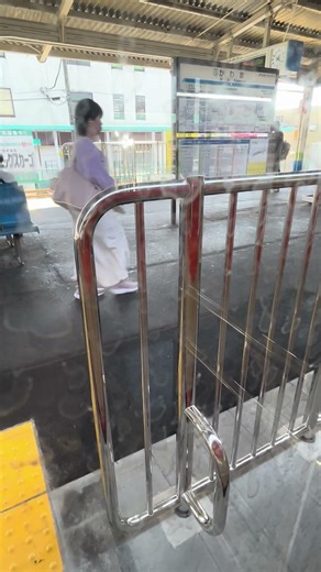 8111F川間駅にてオーバラン発生(2026.4.11.13:21)