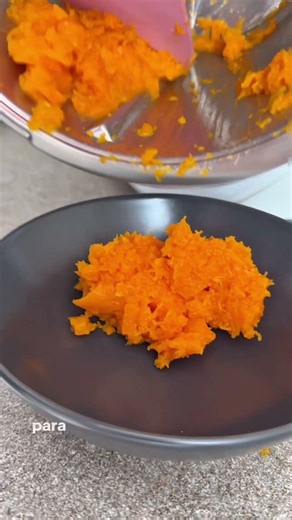 PUMPKIN CAKE (my grandma's NOT FIT recipe) 😜 🎃