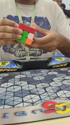 sub 10 at sgc #rubikscube #speedcubing #cubing #speedsolving