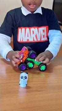 🐼🚗 Two Toy Cars Racing Around a Panda! Fun Video for Kids