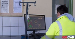 Κάθε πότε πρέπει να βγάζω κάρτα καυσαερίων - Τι θα πληρώσω;   - Η κάρτα καυσαερίων είναι απαραίτητη από το νόμο και πρέπει να την έχεις πάντοτε μέσα στο αυτοκίνητο. Κάθε πότε την ανανεώνεις όμως, πού τη βγάζεις και πόσο κοστίζει; Εδώ έχουμε όλες τις απαντήσεις.