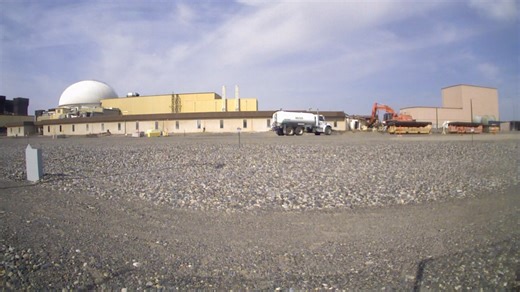 🚧 From office space to open space. Central Plateau Cleanup Company workers safely removed a 37,000-square-foot office building on the Hanford Site, that supported the former Fast Flux Test Facility. The nuclear research and test reactor operated from 1982 to 1992 before being shut down and placed in long-term monitoring. ▶️Watch the time-lapse video to see how crews are changing the footprint of the Site and reducing risk. | Hanford Site