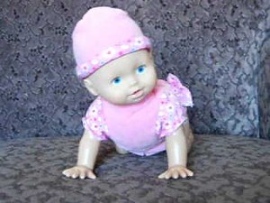 FISHER PRICE LITTLE MOMMY "SCOOT SO CUTE" DOLL