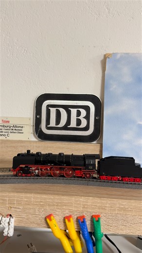 Märklin digitale Lok anlegen in der Mobil Station zwei leicht gemacht #dampflok #dampflokomotive #SpurHO #digital #lok #modelleisenbahn #marklin #maerklin #Eisenbahn #deutschebahn #dreileiter #wechselstrom #programmieren #anlegen #bernismodellbahnshop #shopping #modellbau #onlineshopping #1zu87 #Zubehör #mobilestation2 #sammlung #drg #deutschereichsbahn #digitalanfänger | Berni Hagel