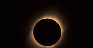 Une rare éclipse solaire hybride se produira le 20 avril : de quoi s'agit-il ?