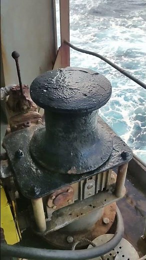 Capstan in a Ship Explained: How It Works for Mooring, Anchoring, and Heavy Line Handling