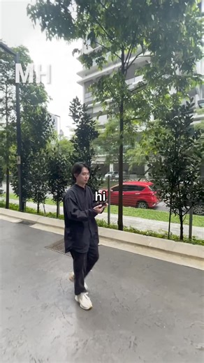 This 890sqft home showcases a robust feature wall crafted from authentic clay brick 🧱🫶 love the tatami style bedroom | Malaysia Homie