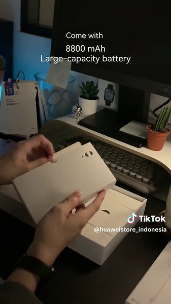 [Kini Hadir] HUAWEI MatePad 11.5 S segera hadir dengan fitur-fitur untuk kebutuhan bekerja, kreatif, dan bermain. Lihat disini yuk: 🖥 PaperMatte Display, layar anti-glare yang aman untuk mata, minim pantulan, dan tekstur ala kertas 🥳Gratis aksesoris lengkap, sudah termasuk keyboard dan stylus Nearlink serta Bluetooth mouse pada paket pembelian 💻PC Level WPS dilengkapi dengan WPS 2.0, support pivot table, custom margin, print, dll. 🎨 Aplikasi Eksklusif GoPaint dengan fitur menggambar lengkap 