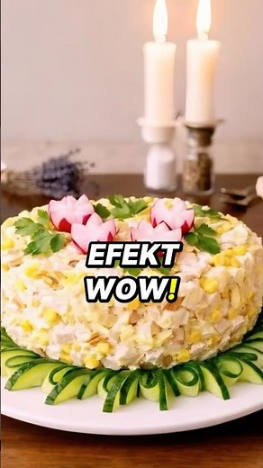 This salad is like a CAKE 😍 Perfect for Easter and beyond! #easter #salad #recipe