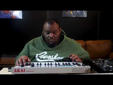 I Made an INSANE Soul Sample Beat on the Akai MPC Key 37 Gen 2 🔥 | Full Beat Making Process
