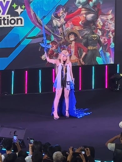 Stunning Cosplay Stage Performance at Atom 26