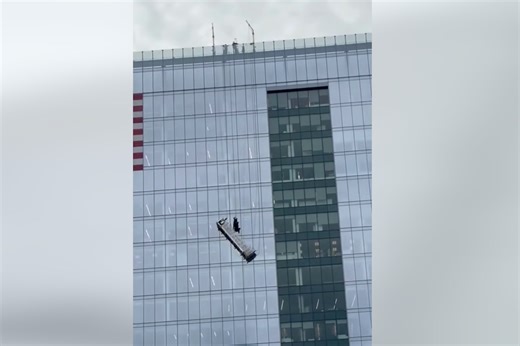 High-rise window cleaners dangle from 22-story building after basket collapses