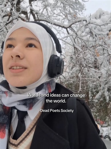 Inspiring Lessons from John Keating in Dead Poets Society