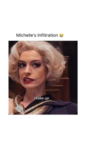 BINGEJOB on Instagram: "There is nothing quite like the jaw-dropping transformation of Anne Hathaway’s Grand High Witch. In this intense scene, she commands her followers to shed their human disguises, culminating in a reveal that is both terrifying and masterfully executed. Hathaway brings a wicked, high-fashion energy to the role, blending campy humor with genuine chills as she peels back the glamour to show the monster beneath. It’s a masterclass in physical acting and prosthetic design that 