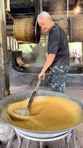 2.5M views · 24K reactions | Coconut Sugar Making Process Step by Step Location Coconut sugar house in Thailand ⏰ 8 am open #coconutsugar #coconut #sugar #fruit | Travelicious | Facebook