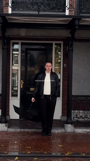 rainy day #maximmiller #behindthescenes #fashionphotographer ##viral