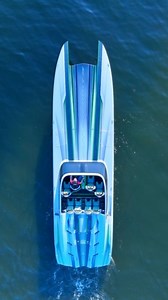 The SC46, a natural born leader 🎥 @halseyfultonfilms #outerlimitsoffshorepowerboats #outerlimitspowerboats #outerlimits #mercuryracing #speedonthewater #speedboat #livefast #carbonfiber #catamaran #followtheleader | Outerlimits Powerboats