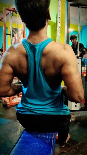 BACK exercises 🔥#fitness #motivation #naturalbodybilding #shortsfeed #viral #desihomegym