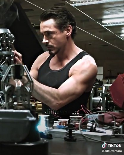 Tony Stark Muscle: Exploring Robert Downey Jr's Physique