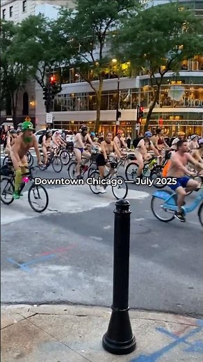 World Naked Bike Ride Chicago 2025 🌍🚴#chicago #chicagoevents #chicagodowntown #protest