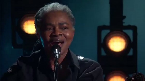 Tracy Chapman & Luke Combs - Fast Car (Full Version)