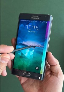 Samsung galaxy note EDGE : The First Curved Display: How It Changed Everything #samsung #android #note #galaxy #nostalgia