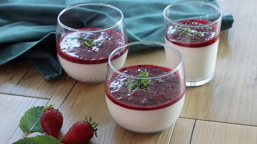 225K views · 2.7K reactions | Découvrez comment réaliser une délicieuse panna cotta maison avec les conseils et astuces de Chef Damien  | 750g : Recettes de cuisine | Facebook