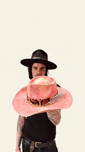 240K views · 2.5K reactions | “Pink Cadillac II” Custom hat for Julio. Step by step of the creation process. . whyhats.es | Why Hats | Facebook