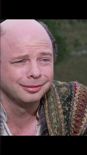 In The Princess Bride—the Man in Black catches up to Vizzini, who kidnapped Buttercup!#movie