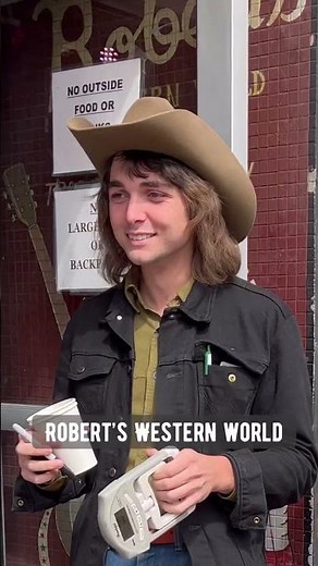 Grip Strength of bouncers on Broadway in Nashville!!! #dynamometer #gripstrength #nashville #bouncer