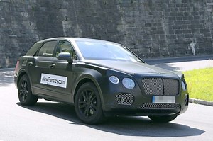 Bentley SUV Falcon (2016): Erlkönig - AUTO BILD