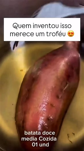 Dieta & Receitas emagrecer🍍 on Instagram: "🍞 Pão Saudável de Batata-Doce: Macio, Nutritivo e Sem Farinha! Créditos @feitos_por_chriis 💙 Se você está procurando um pão leve, sem farinha e cheio de sabor, essa receita vai te conquistar! 💛🥰 Perfeita pro café da manhã ou lanche saudável — e o melhor: super fácil de fazer! 📌 Ingredientes: – 1 xícara de batata-doce cozida e amassada – 2 ovos – 350g de leite em pó – 1 colher (sopa) de fermento – 1 colher (sopa) de mel 🍯 👨‍🍳 Modo de pr