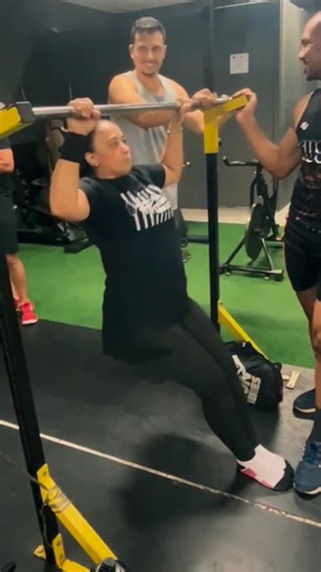 Fusão Calistenia on Instagram: "VEM PRA CALISTENIA 💪🏼🔥 CALISTENIA Terças e Sextas às 20h R. Francisco Franco Machado, 87-A - Vila Sabrina, ZN/São Paulo #FusaoCalistenia #Calistenia #Calistreino #calistenicos #calistenizacao #calisteniabrasil #calistenics #calisthenics #barbrothers #workout #fitness #gym #musculação #lifestyle #teamgrowth #somostodosatletas #dicadetreino #atividadefisica #Wellhub #GymPass #TotalPass #VilaSabrina #ZonaNorte #ZNSP #ZonaNorteSP #fy #fypage #viral"