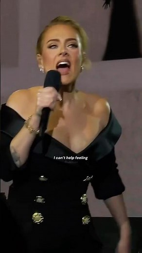 📍There is something electrifying about watching Adele catch the groove of 'Rolling in the Deep.