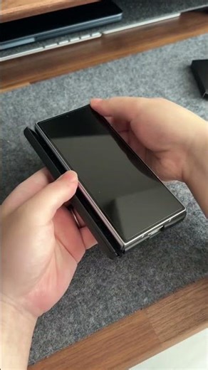 【日本未発売！？】GalaxyZFold6のスタンドペンケースが神すぎた。【折りたたみスマホ】