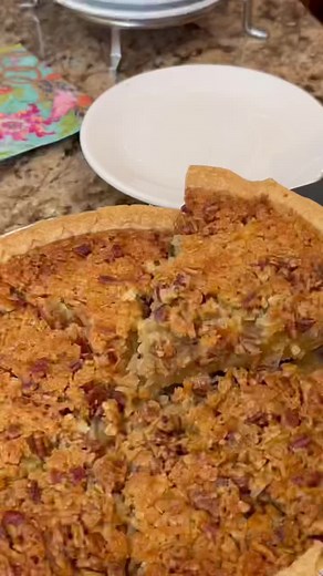 Mom's Old Fashioned Oatmeal Pie Recipe