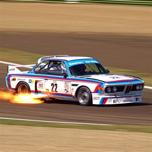 Onboard the 1975 BMW 3.0 CSL 'Batmobile' racecar sounds amazing!😍 | NM2255