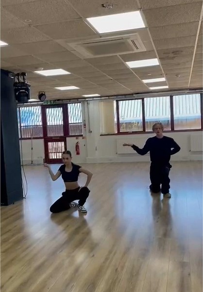 Mastering Commercial Dance Styles for TikTok