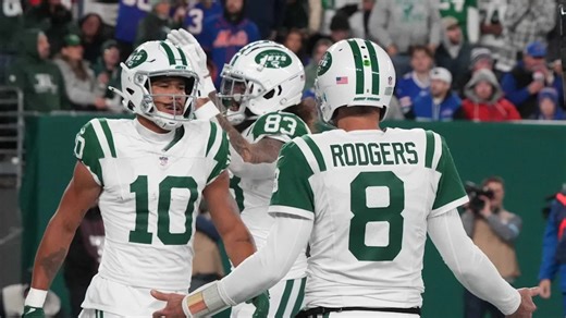 Allen Lazard clears waivers, becomes free agent