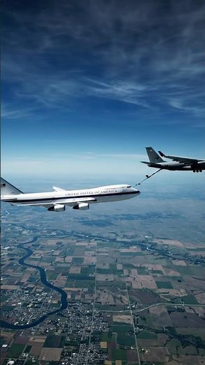 Inside America's Flying Fortress: Air Force One! 🇺🇸😱