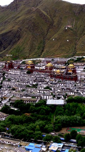 Tashilhunpo Monastery, Tiber: Drone Explores Golden Roofs of Shigatse.